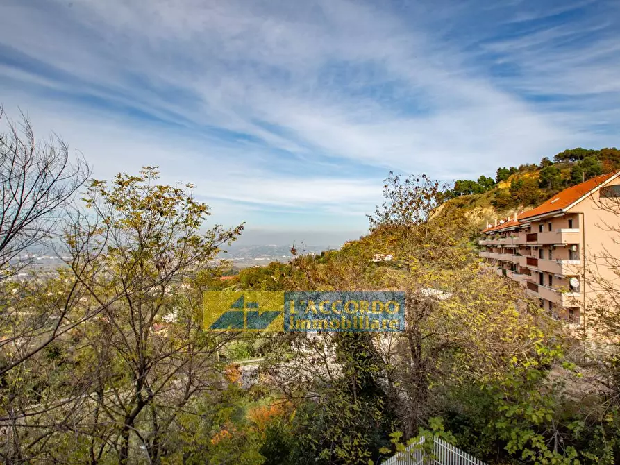 Immagine 31 di Appartamento in vendita  in via Dei Frentani 121 a Chieti