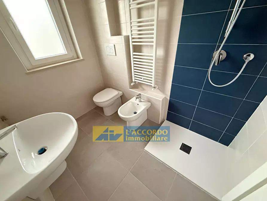 Immagine 5 di Appartamento in affitto  in Via Meneghini a Chieti