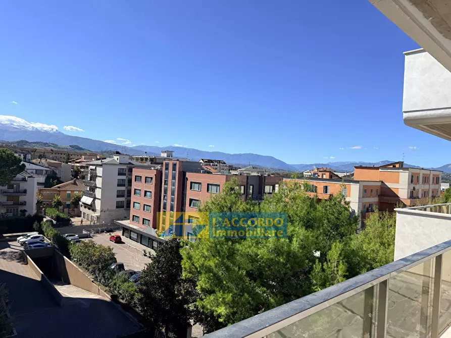 Immagine 21 di Locale commerciale in vendita  in VIA COLONNETTA 19 a Chieti