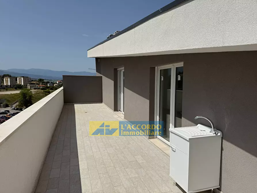 Immagine 19 di Locale commerciale in vendita  in VIA DEI VESTINI 70 a Chieti