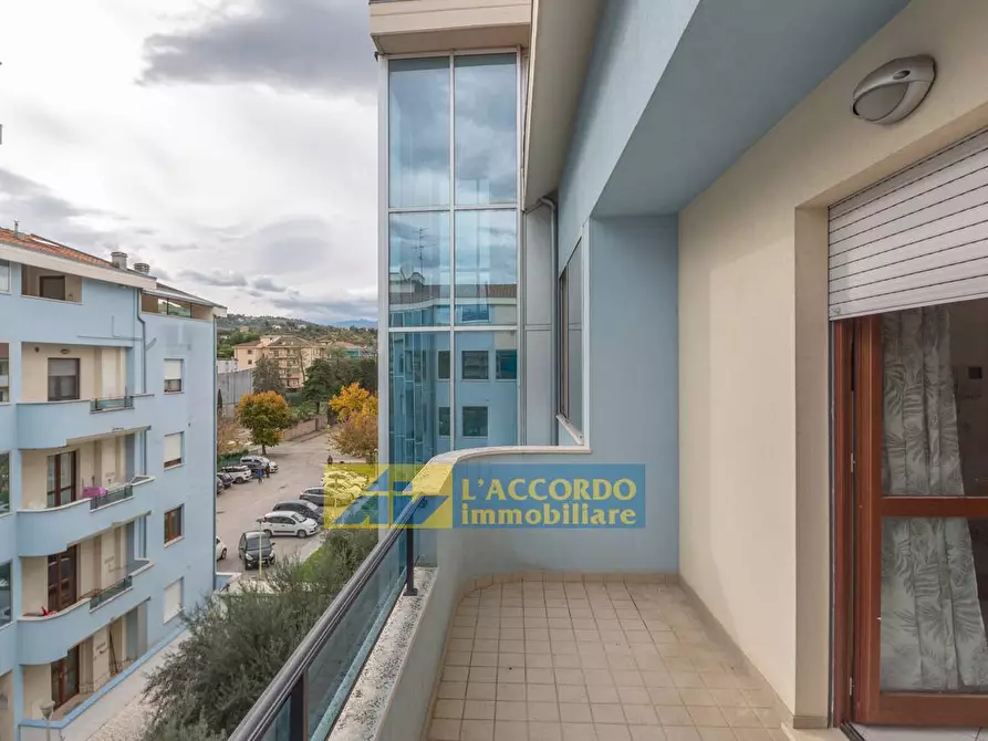 Immagine 14 di Appartamento in vendita  in VIA RAMIRO ORTIZ 14 a Chieti