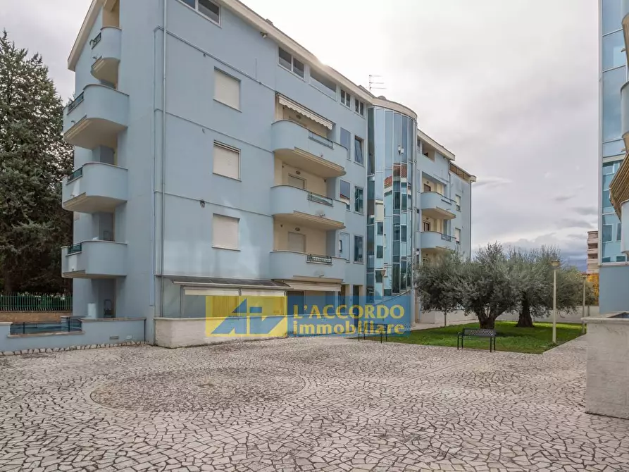 Immagine 20 di Appartamento in vendita  in VIA RAMIRO ORTIZ 14 a Chieti