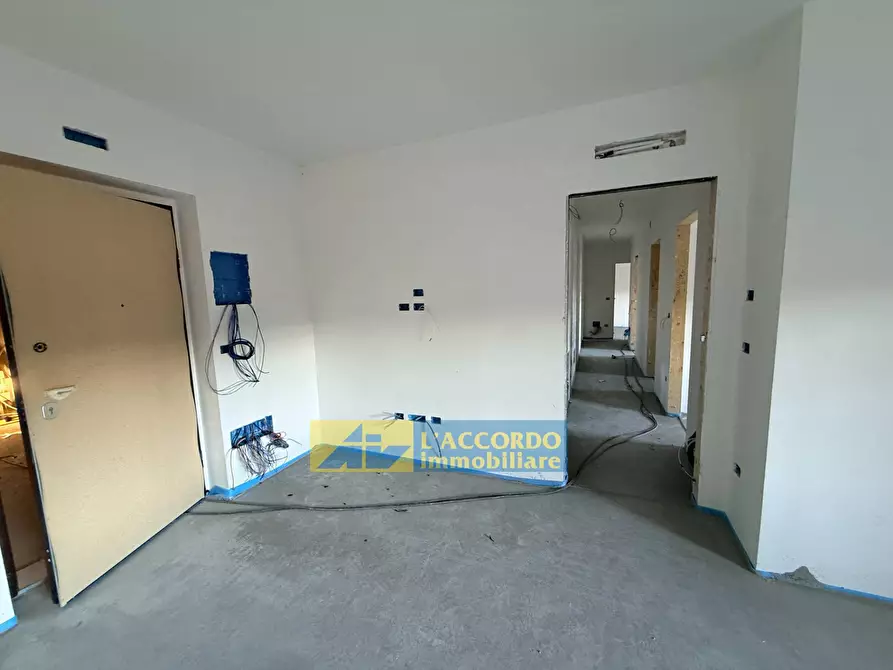 Immagine 21 di Appartamento in vendita  a Chieti