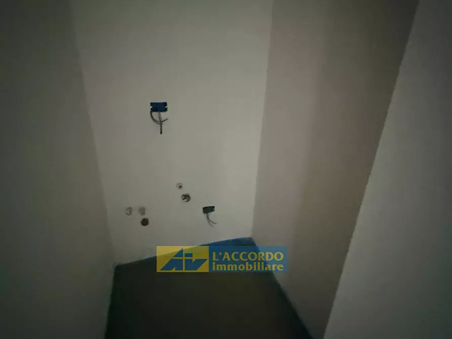 Immagine 31 di Appartamento in vendita  a Chieti