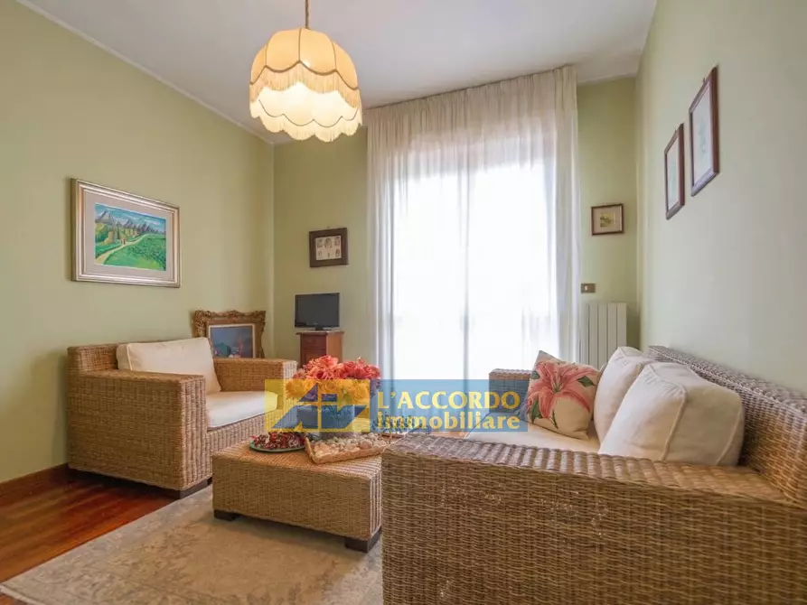 Immagine 7 di Appartamento in vendita  in viale Benedetto Croce 435 a Chieti