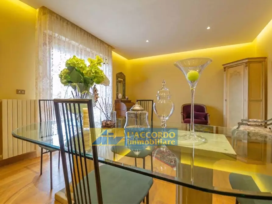 Immagine 1 di Appartamento in vendita  in viale Benedetto Croce 435 a Chieti