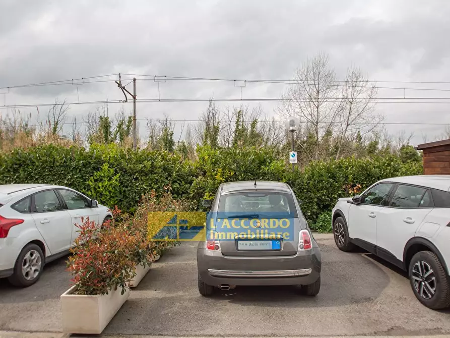 Immagine 16 di Appartamento in vendita  in viale Benedetto Croce 435 a Chieti