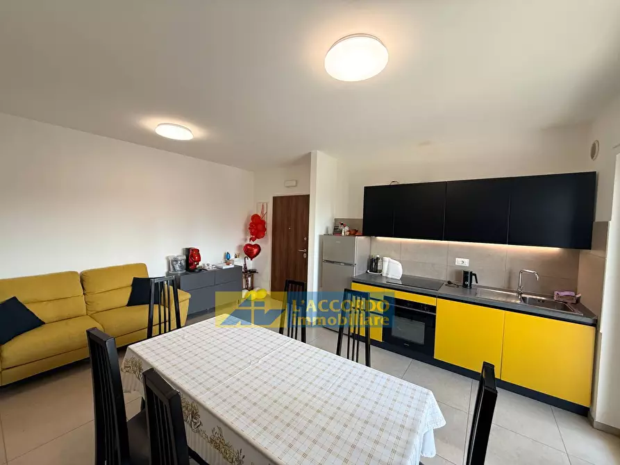 Immagine 5 di Locale commerciale in affitto  in VIA DEI VESTINI 70 a Chieti