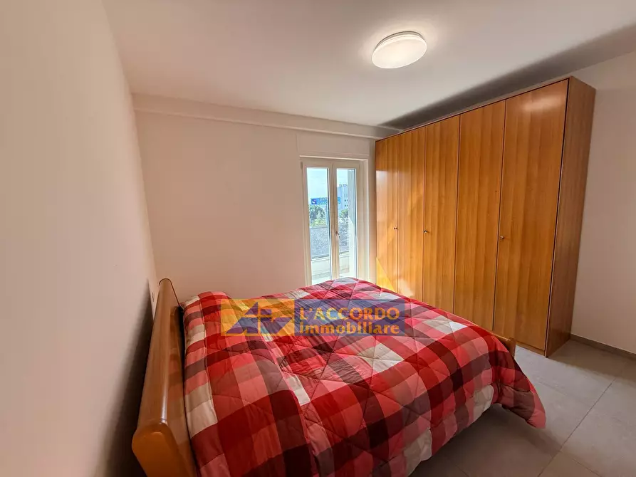 Immagine 6 di Locale commerciale in affitto  in VIA DEI VESTINI 70 a Chieti