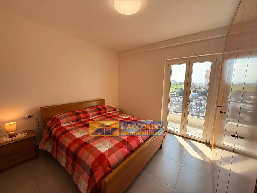 Immagine 8 di Locale commerciale in affitto  in VIA DEI VESTINI 70 a Chieti