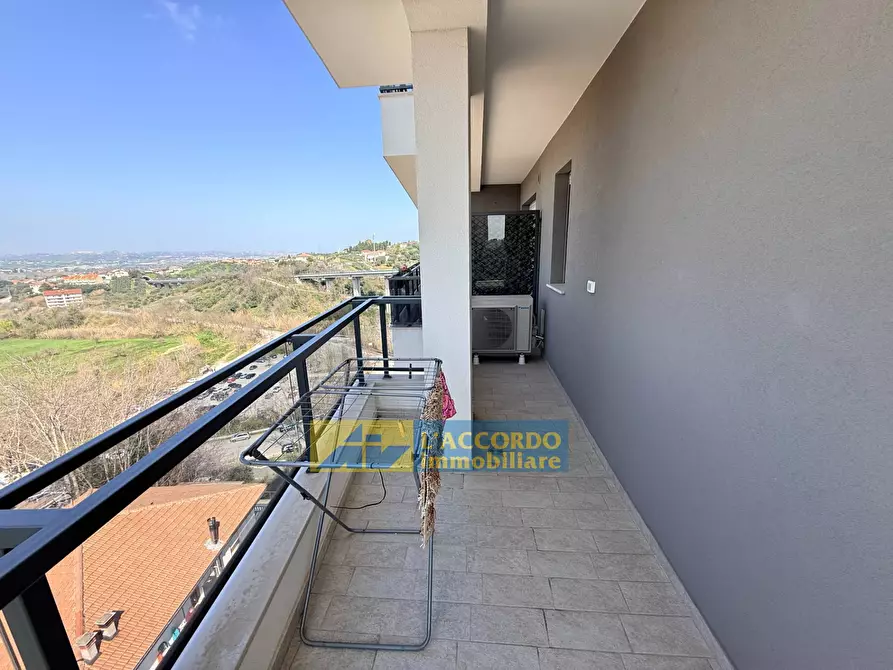 Immagine 18 di Locale commerciale in affitto  in VIA DEI VESTINI 70 a Chieti