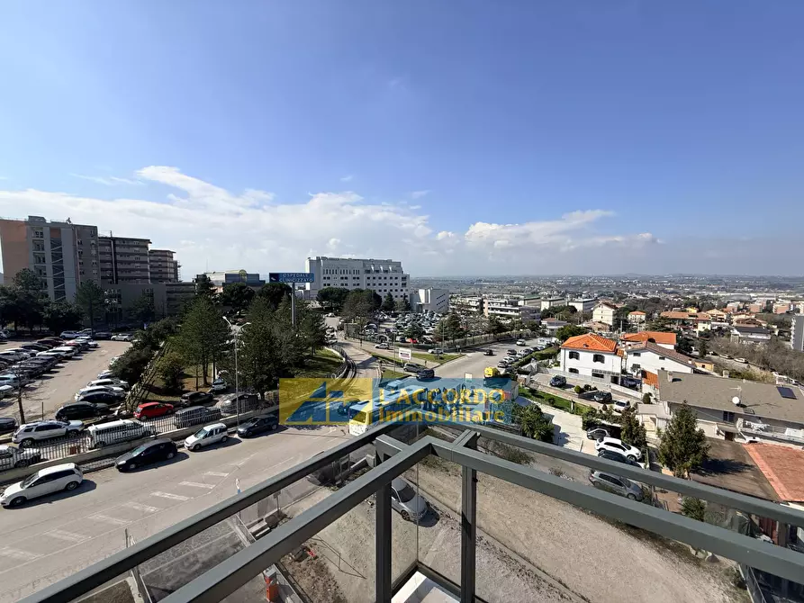 Immagine 20 di Locale commerciale in affitto  in VIA DEI VESTINI 70 a Chieti