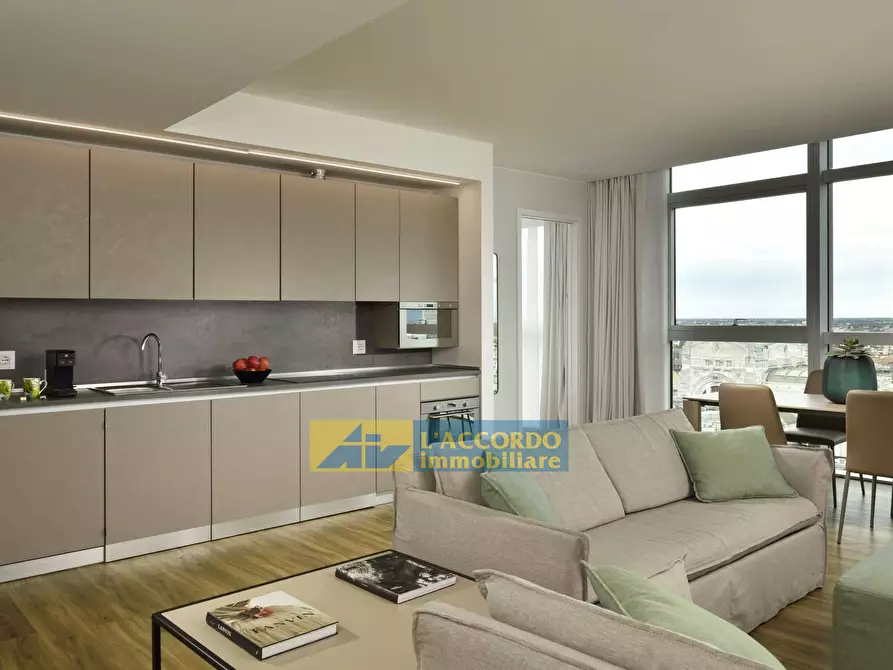 Immagine 8 di Locale commerciale in vendita  in VIA DEI VESTINI 250 a Chieti