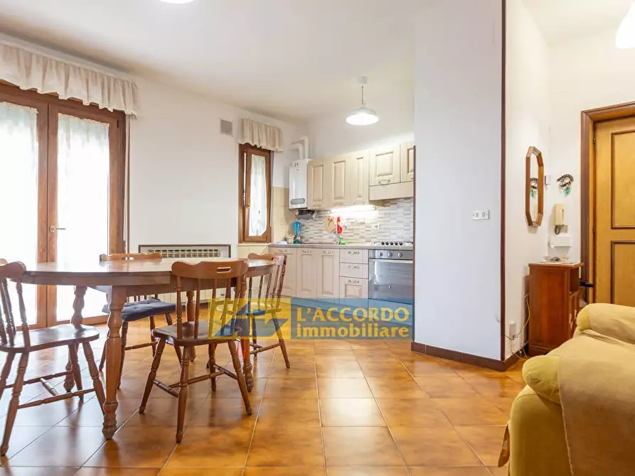Immagine 17 di Appartamento in vendita  in Via Pescara 270 a Chieti