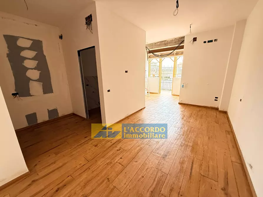 Immagine 1 di Locale commerciale in vendita  in VIA DEI VESTINI 250 a Chieti