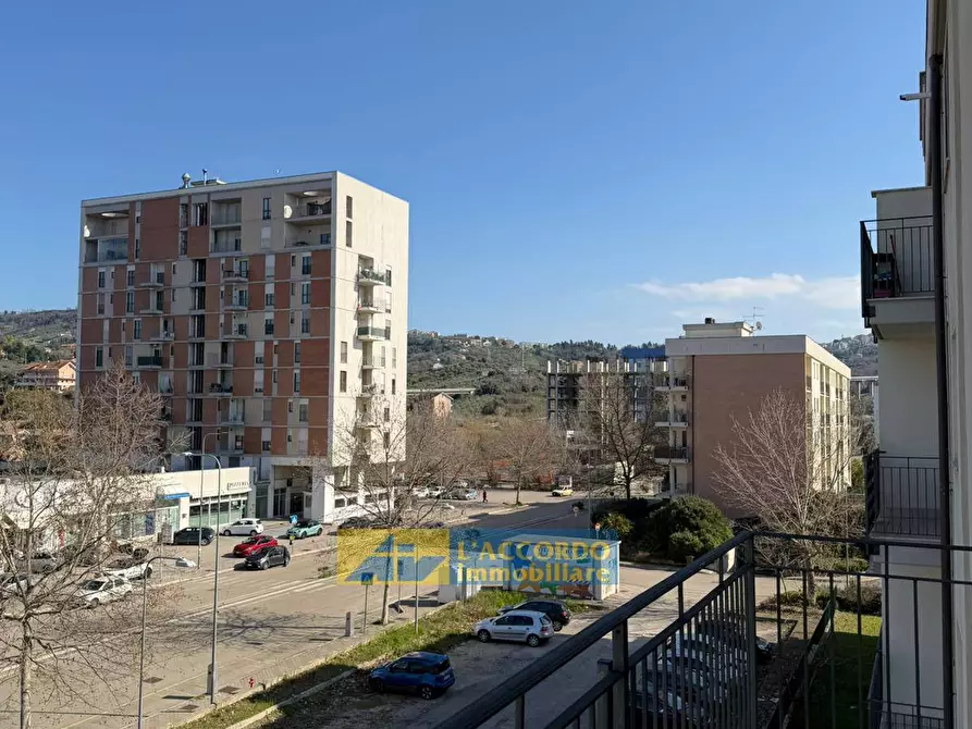 Immagine 30 di Appartamento in affitto  in via bari a Chieti