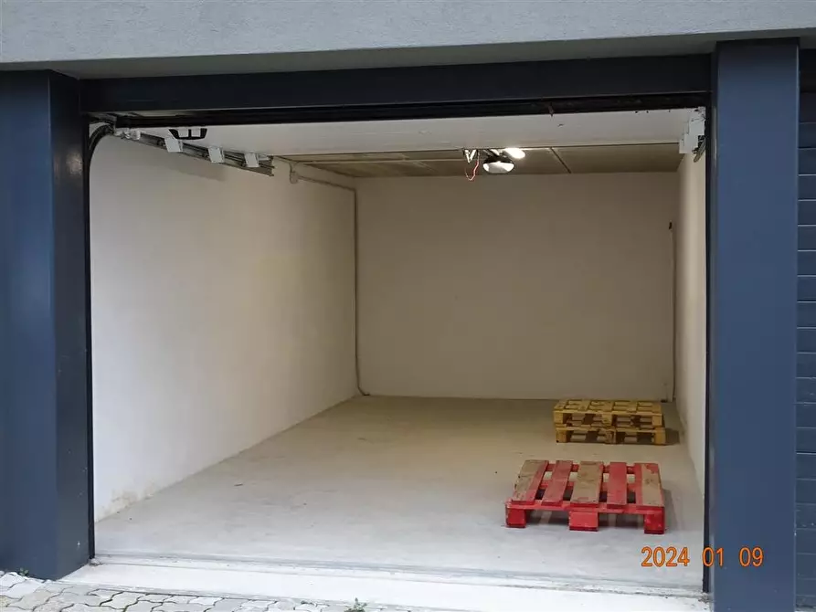 Garage in affitto 78 a Lecco