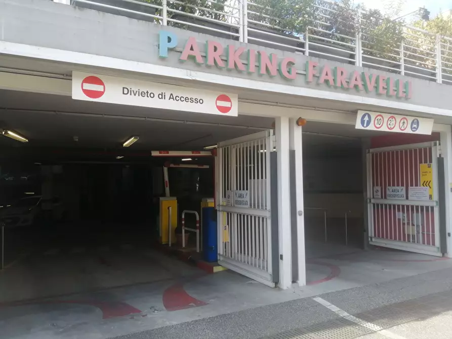 Garage in affitto 26 a Roma