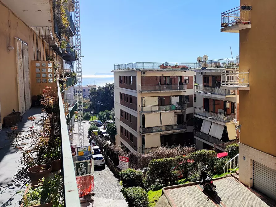 Appartamento in vendita 290 a Napoli