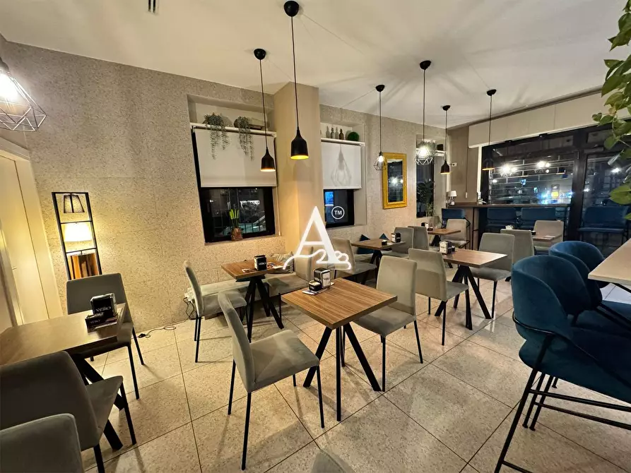 Immagine 5 di Bar / Ristorante in vendita  a Verona