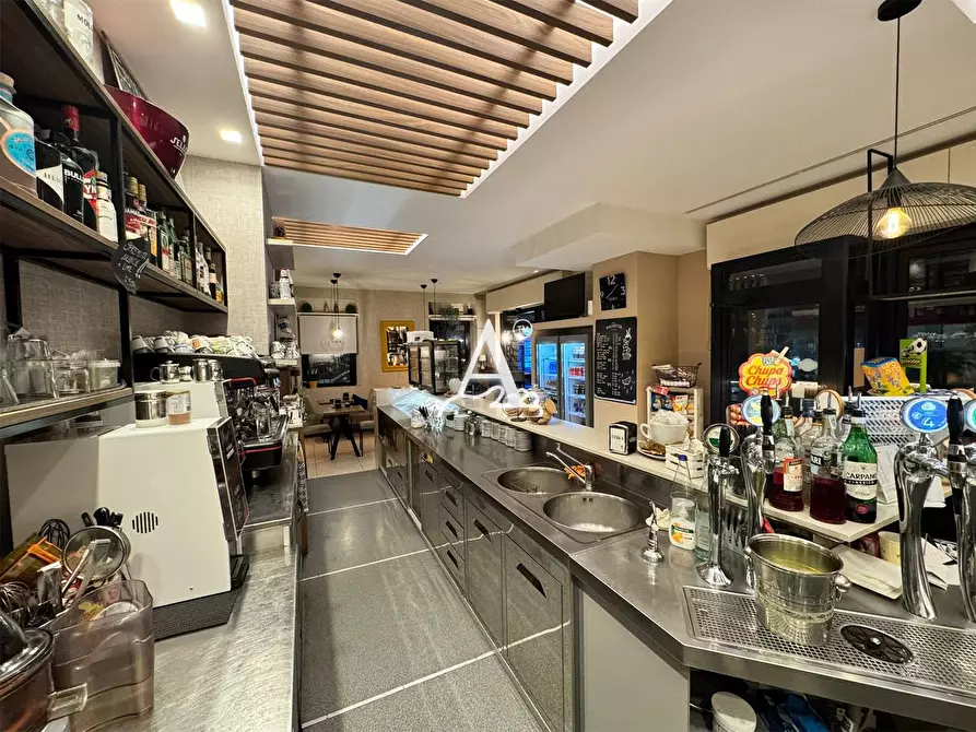 Immagine 4 di Bar / Ristorante in vendita  a Verona