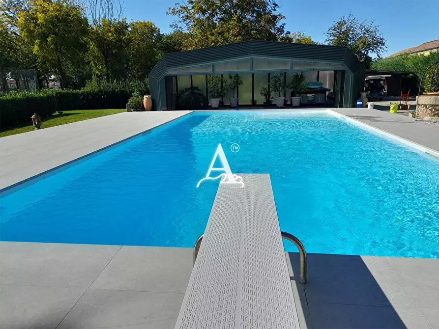 Immagine 2 di Licenza in vendita  a San Giovanni Lupatoto