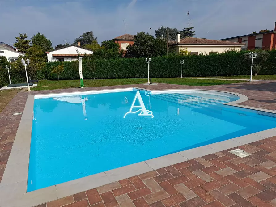 Immagine 6 di Licenza in vendita  a San Giovanni Lupatoto