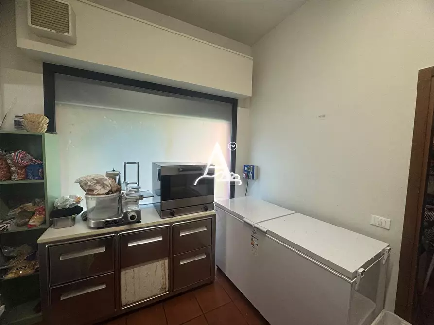 Immagine 9 di Bar / Ristorante in vendita  a San Giovanni Lupatoto