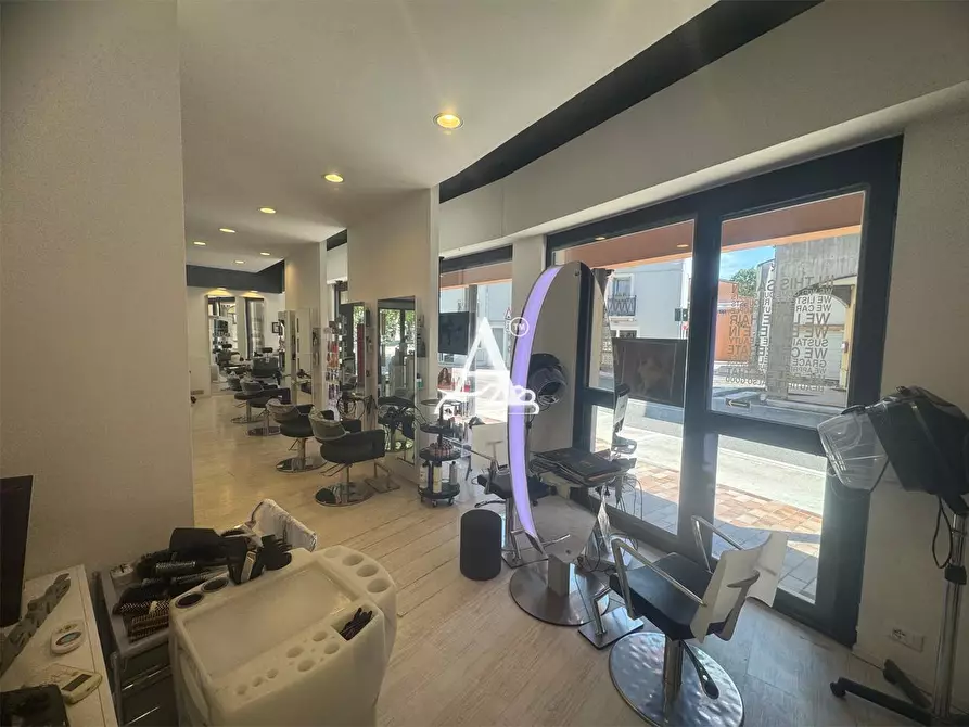 Immagine 10 di Licenza in vendita  a San Giovanni Lupatoto