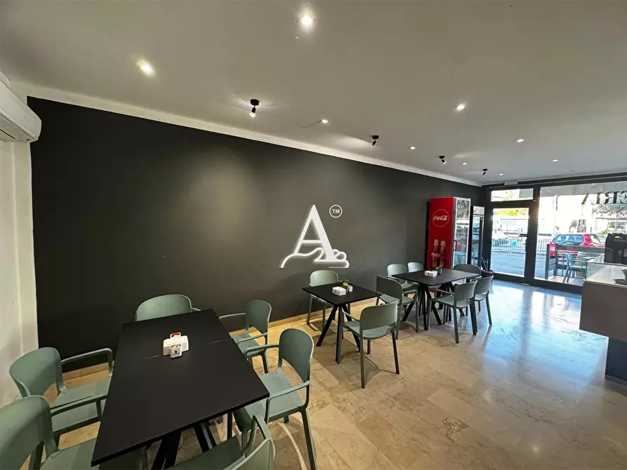 Immagine 7 di Bar / Ristorante in vendita  a Lazise