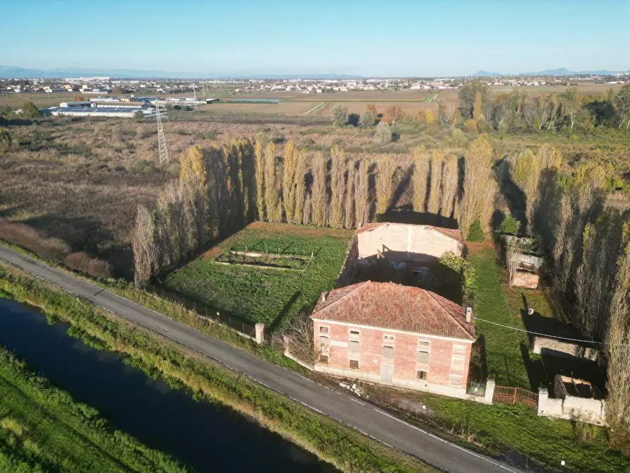 Immagine 4 di Rustico / casale in vendita  a Casaleone