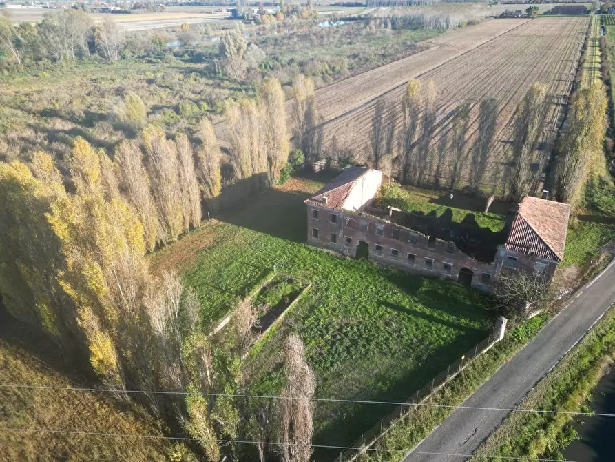 Immagine 5 di Rustico / casale in vendita  a Casaleone