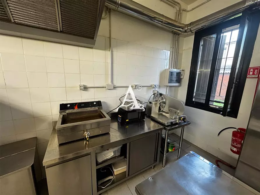 Immagine 10 di Bar / Ristorante in vendita  a Legnago