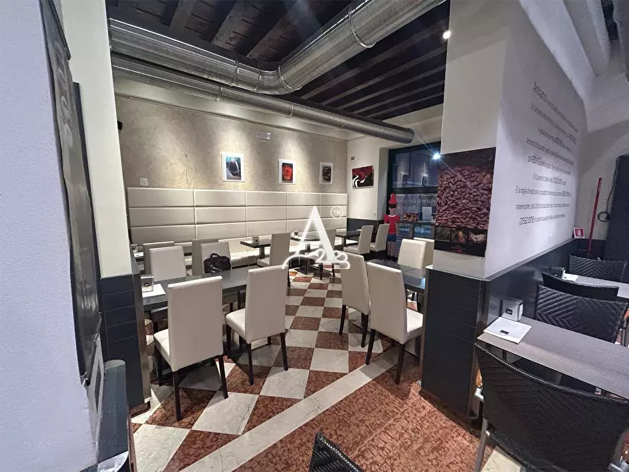 Immagine 4 di Bar / Ristorante in vendita  a Legnago