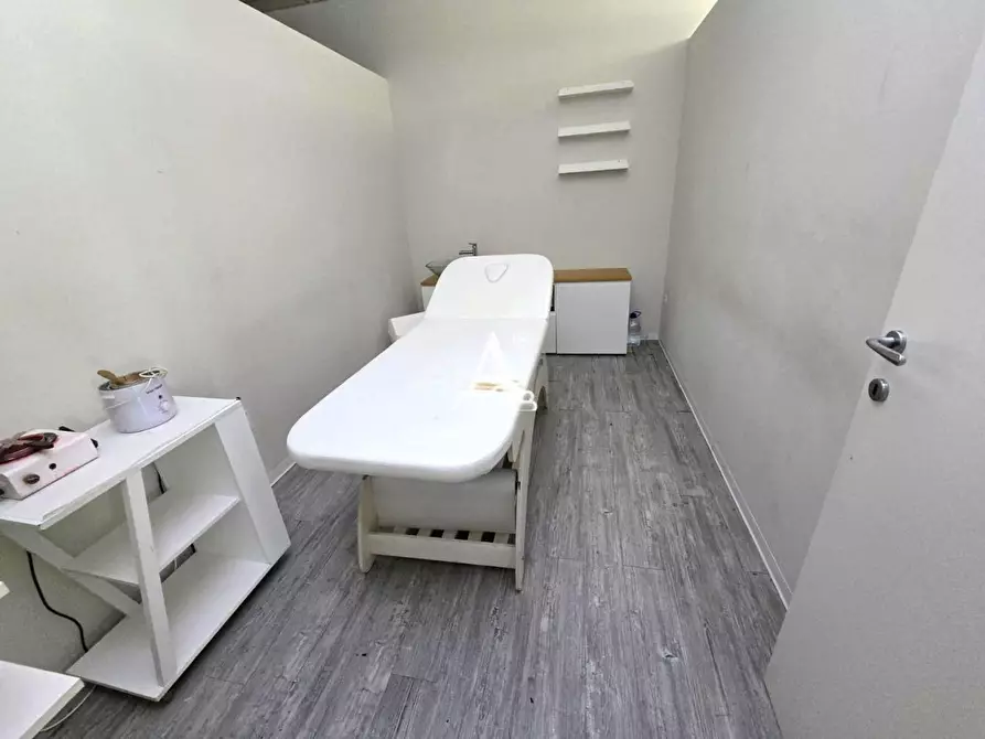 Immagine 6 di Licenza in vendita  a Legnago