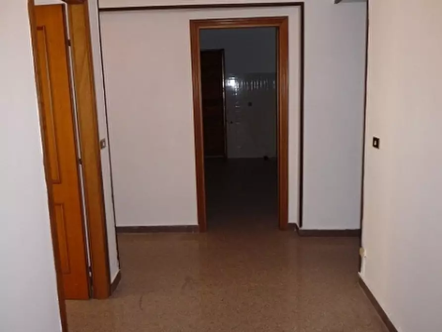 Immagine 3 di Appartamento in vendita  a Melito Di Porto Salvo