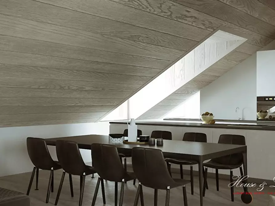 Immagine 3 di Attico in vendita  a Torino