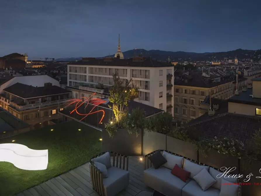 Immagine 3 di Attico in affitto  a Torino