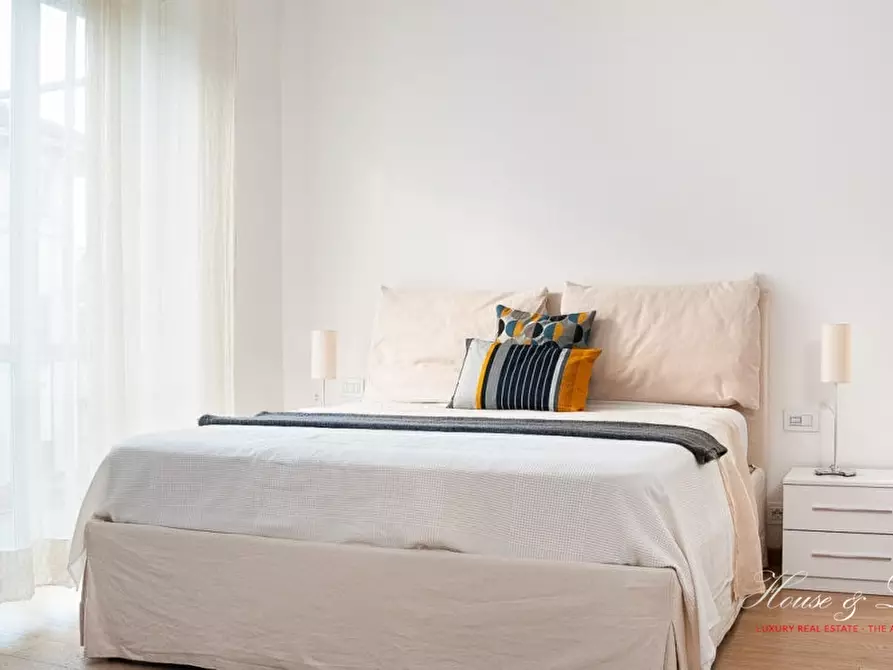 Immagine 8 di Appartamento in vendita  a Torino