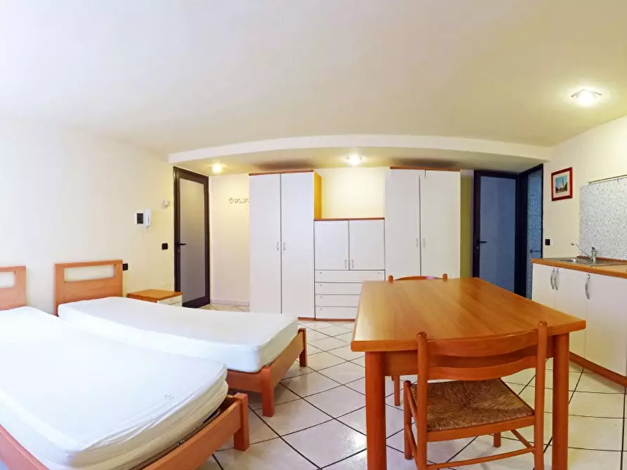 Immagine 4 di Appartamento in affitto  26 a Peschiera Borromeo