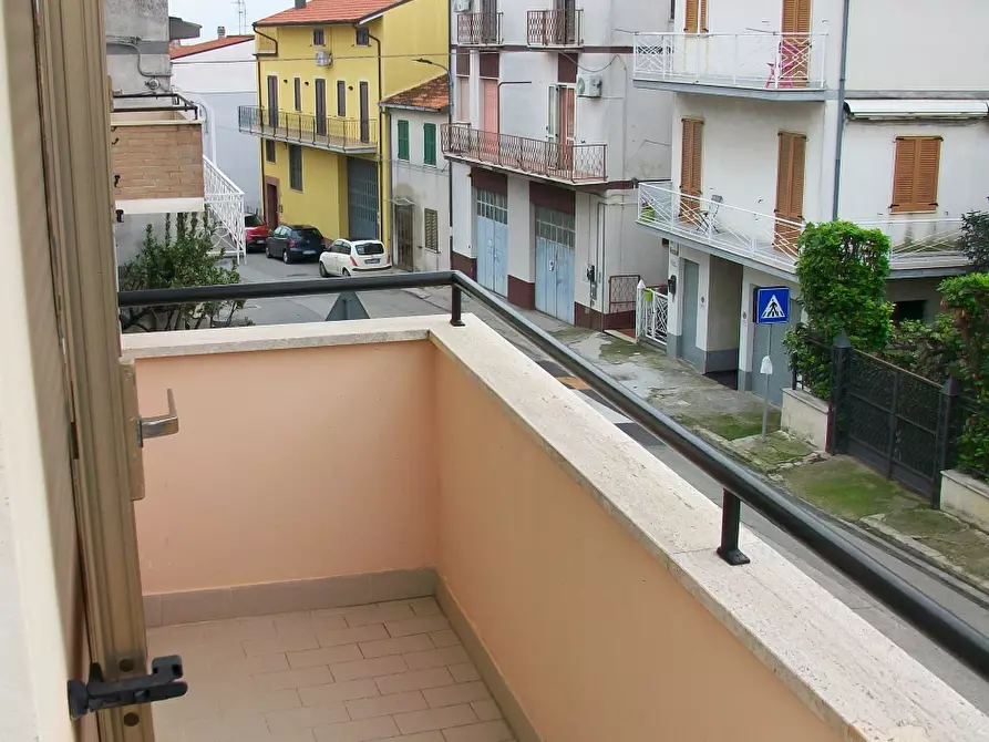 Immagine 5 di Appartamento in vendita  65 a Pollutri