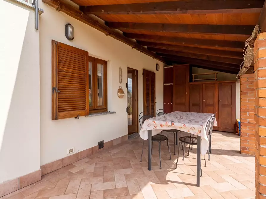 Immagine 3 di Casa indipendente in affitto  a Mandello Del Lario