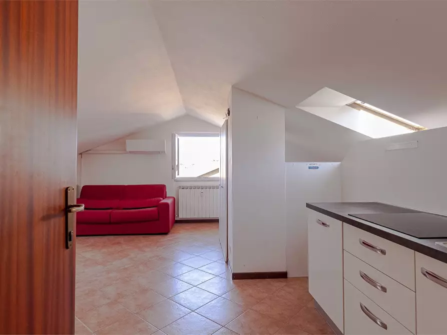 Immagine 1 di Appartamento in vendita  3/A a Mandello Del Lario