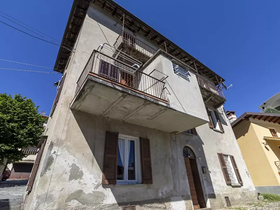 Immagine 3 di Appartamento in vendita  a Mandello Del Lario
