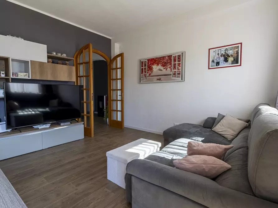 Immagine 9 di Appartamento in vendita  a Abbadia Lariana