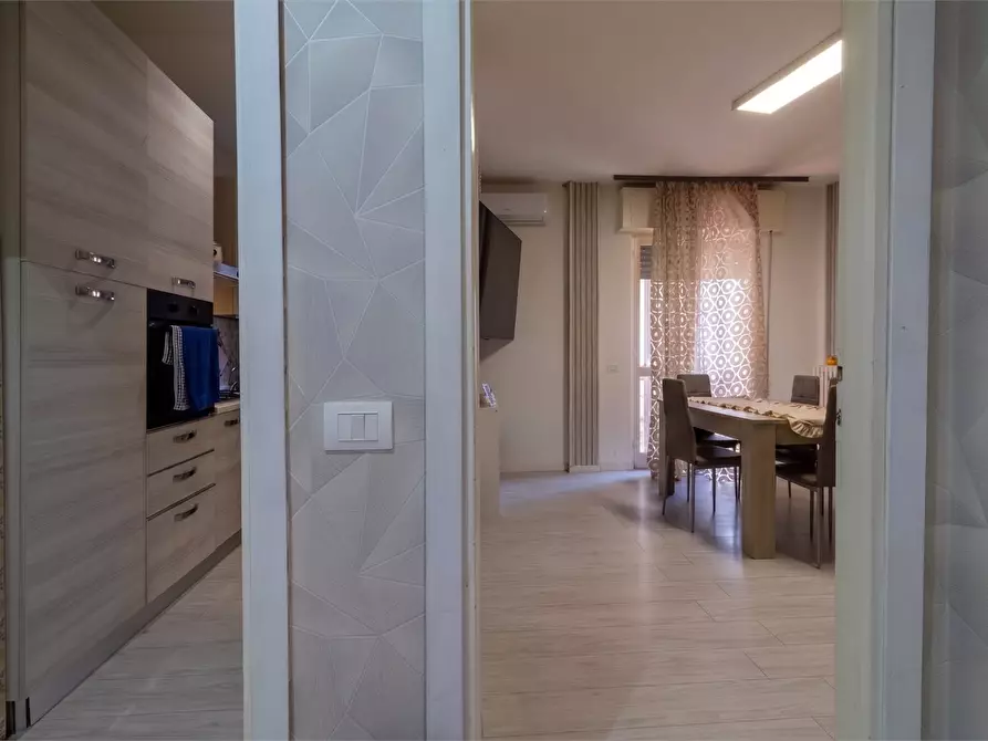 Immagine 10 di Appartamento in vendita  30/I a Mandello Del Lario