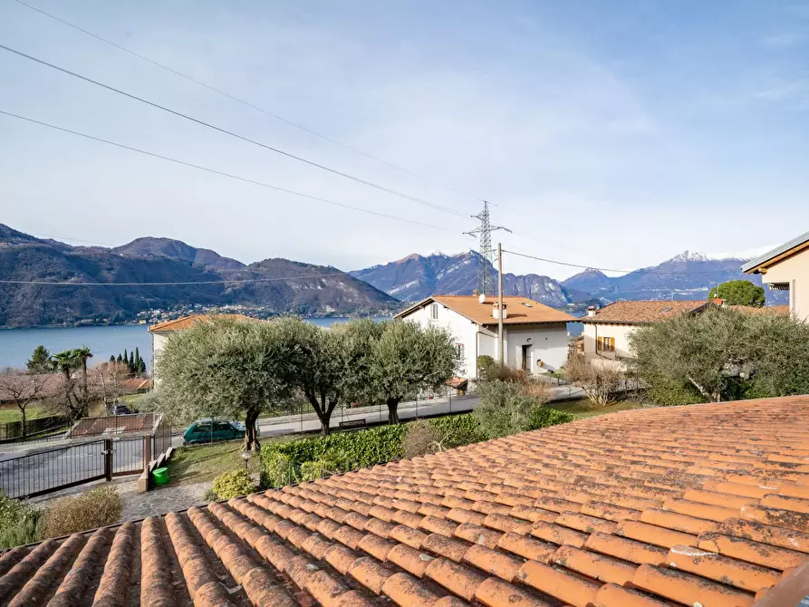 Immagine 7 di Appartamento in vendita  30 a Lierna