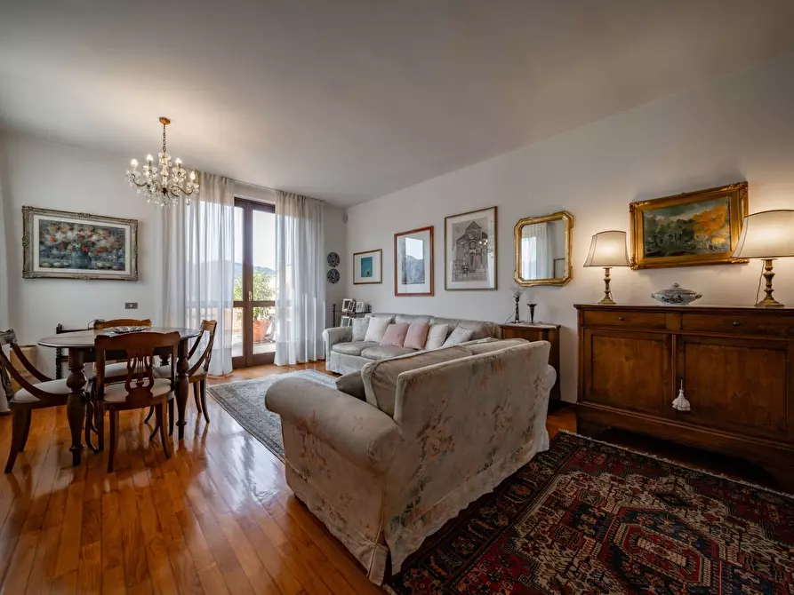 Immagine 1 di Appartamento in vendita  30 a Lierna