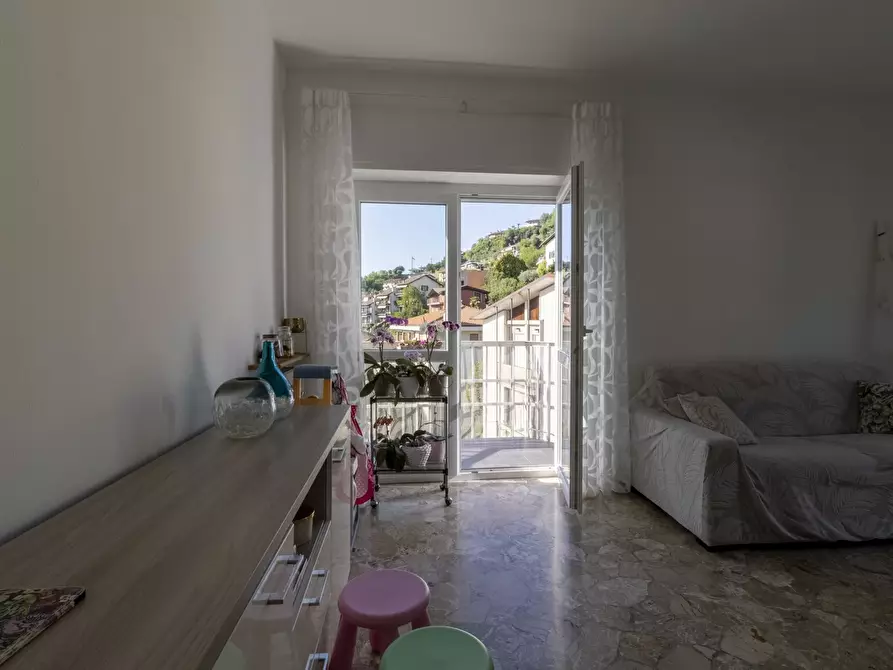 Immagine 3 di Appartamento in vendita  15 a Mandello Del Lario