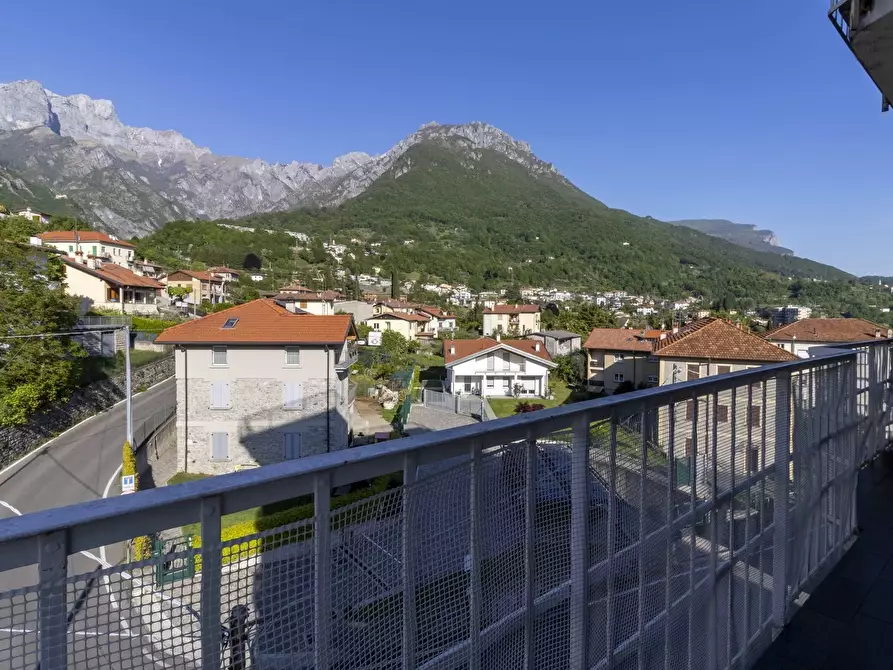 Immagine 10 di Appartamento in vendita  15 a Mandello Del Lario